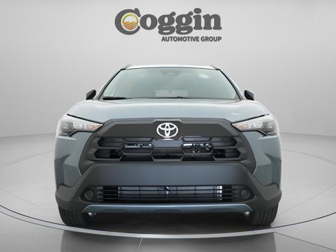 New 2026 Toyota Corolla Cross LE w/ Moonroof Package FWD image 30