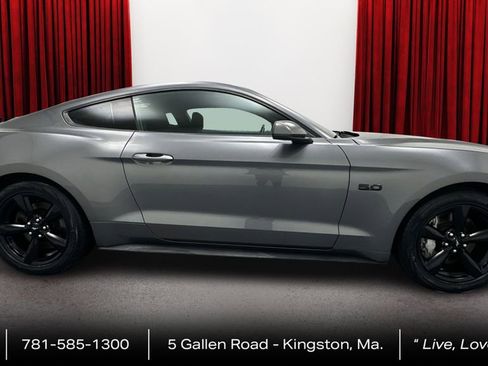 Used 2021 Ford Mustang GT RWD image 4