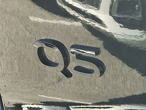 Certified 2025 Audi Q5 Premium Plus AWD/4WD image 32