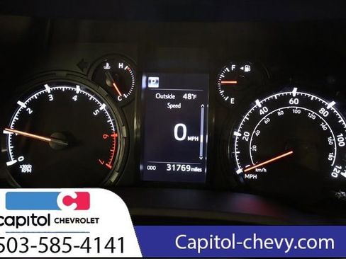 Used 2024 Toyota 4Runner SR5 Premium image 18