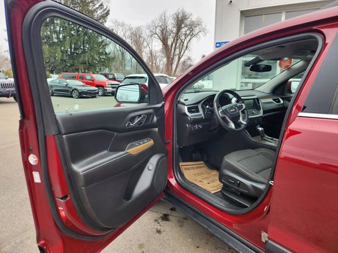 Used 2017 GMC Acadia SLE AWD/4WD image 24