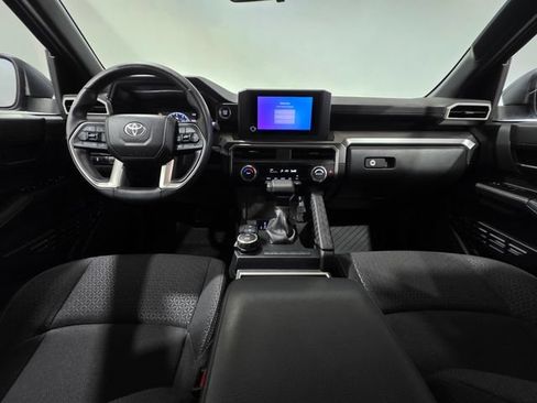 Used 2026 Toyota 4Runner SR5 AWD/4WD image 14