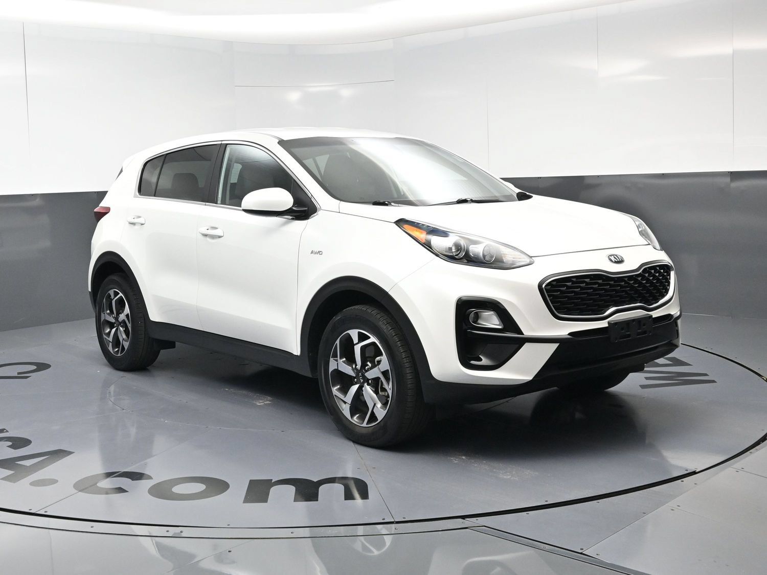 Used 2022 Kia Sportage LX AWD/4WD image 2