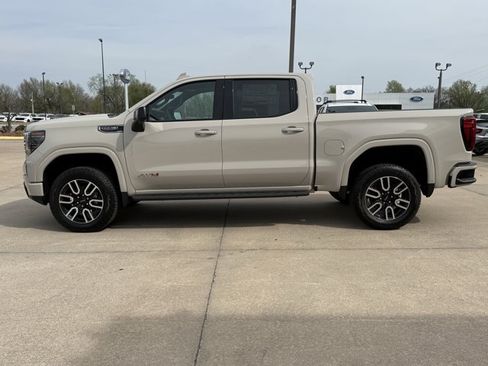 New 2026 GMC Sierra 1500 AT4 w/ AT4 Premium Package AWD/4WD image 12
