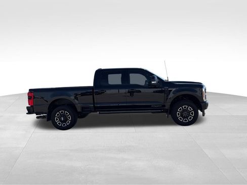Used 2025 Ford F250 Platinum AWD/4WD image 12