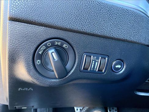 Used 2023 Dodge Charger GT w/ Blacktop Package image 29