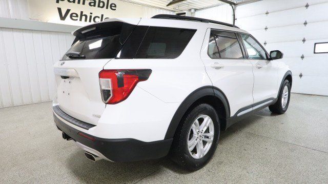 Used 2020 Ford Explorer XLT w/ Equipment Group 202A RWD image 6