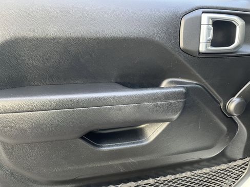 Used 2022 Jeep Wrangler Unlimited Sport image 10