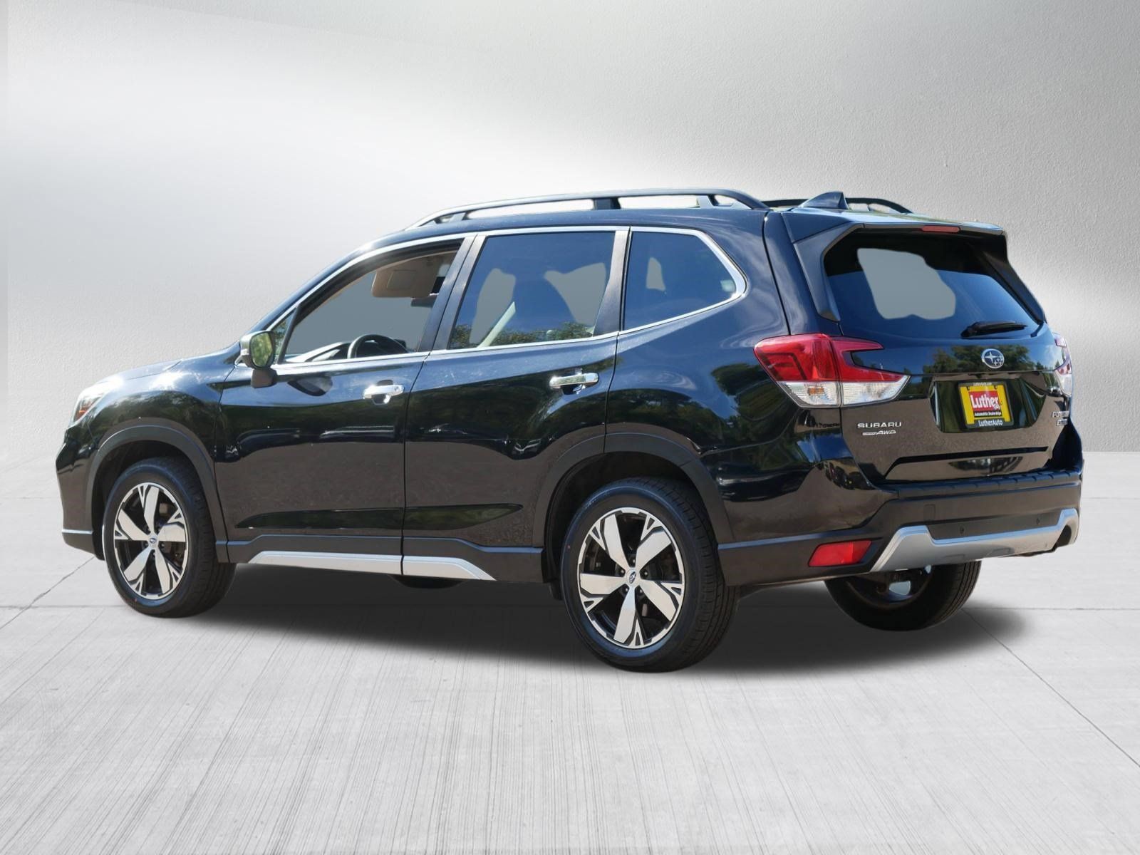 Used 2019 Subaru Forester Touring w/ Popular Package #3 AWD/4WD image 5