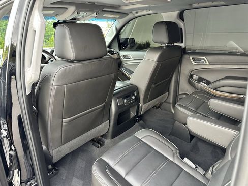 Used 2019 GMC Yukon XL Denali w/ Denali Ultimate Package image 22