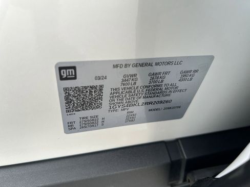 Used 2024 Cadillac Escalade Premium Luxury AWD/4WD image 35