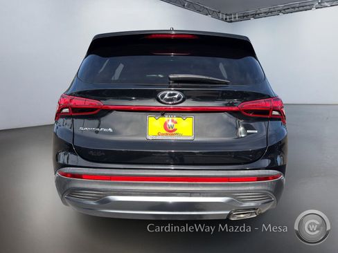 Used 2022 Hyundai Santa Fe SEL w/ Cargo Package image 5