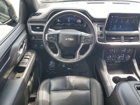Used 2024 Chevrolet Suburban RST RWD image 26