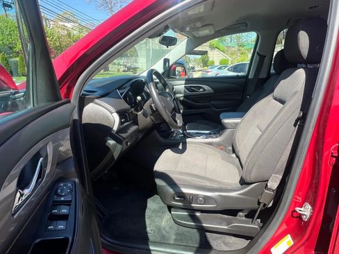 Used 2019 Chevrolet Traverse LT AWD/4WD image 12