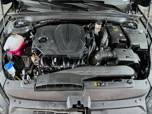 Used 2025 Kia K5 LXS image 32