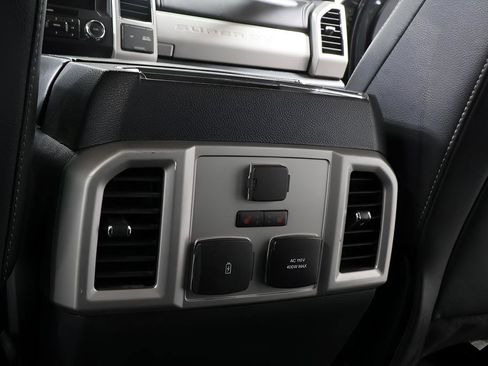 Used 2021 Ford F250 Lariat w/ Tremor Off-Road Package image 22