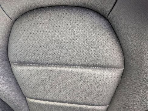 Used 2022 Mercedes-Benz GLC 300 GLC 300 image 12