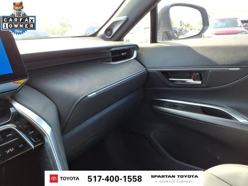 Used 2023 Toyota Venza XLE AWD/4WD image 22