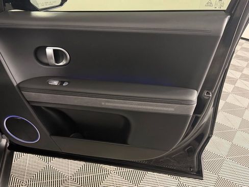 Used 2024 Hyundai Ioniq 5 Limited image 36