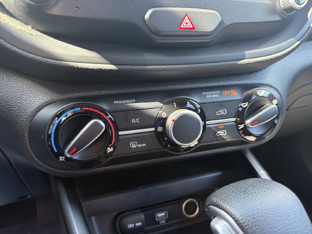 Used 2020 Kia Soul S FWD image 46
