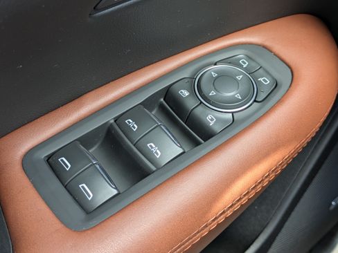 Certified 2023 Cadillac XT5 Premium Luxury AWD/4WD image 21