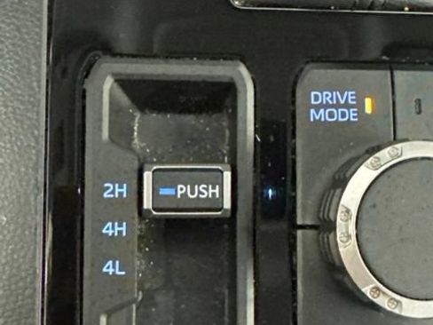 Used 2023 Toyota Tundra SR5 AWD/4WD image 8