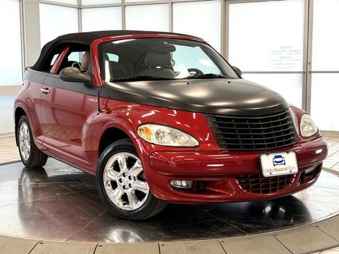 Used 2005 Chrysler PT Cruiser Touring image 2