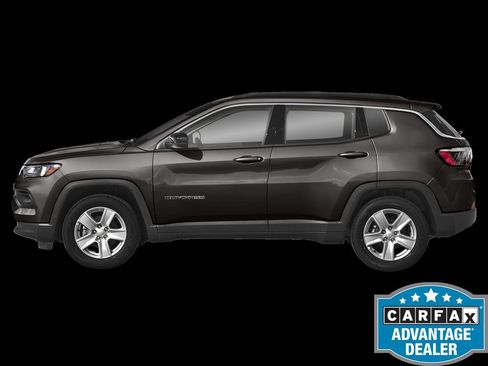 Used 2022 Jeep Compass Latitude AWD/4WD image 3
