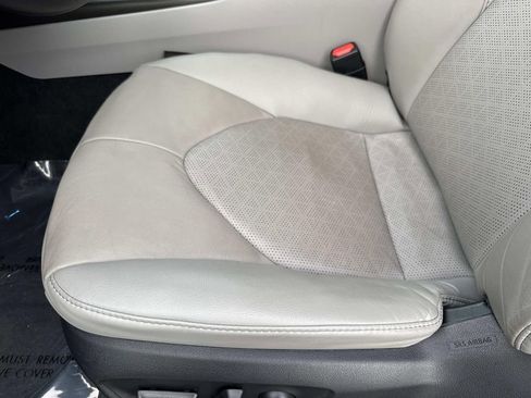 Used 2024 Toyota Camry XSE image 26