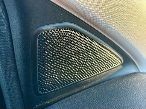 Used 2016 Ford Escape Titanium image 19