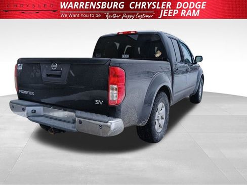 Used 2013 Nissan Frontier SV w/ SV Value Truck Pkg image 3