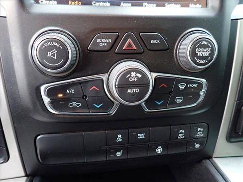 Used 2019 RAM 1500 Big Horn AWD/4WD image 17