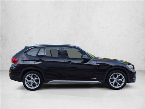 Used 2015 BMW X1 sDrive28i RWD image 4