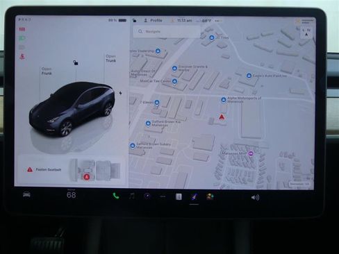 Used 2023 Tesla Model Y AWD image 11
