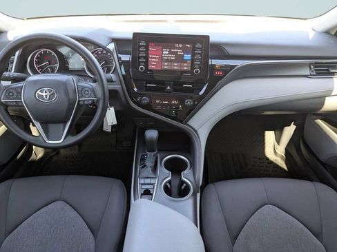 Used 2022 Toyota Camry LE AWD/4WD image 13