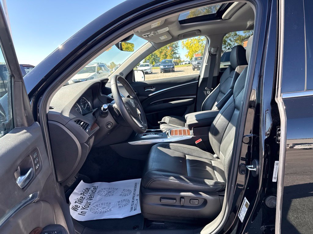 Certified 2018 Acura MDX w/ Technology Package FWD image 34