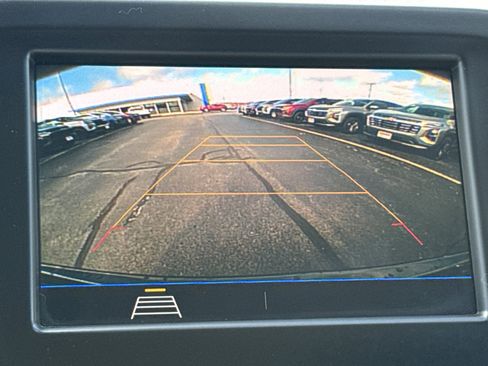 Certified 2021 Chevrolet Equinox LS image 19