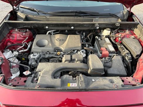 Used 2024 Toyota RAV4 LE image 22