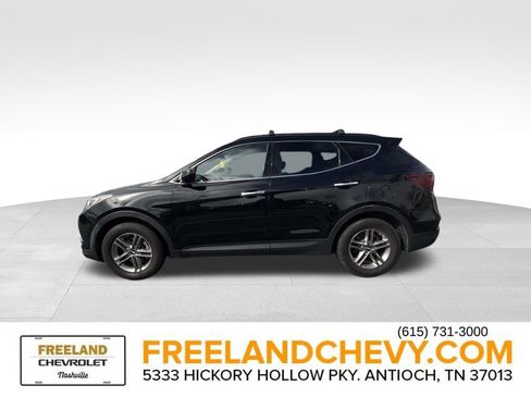 Used 2017 Hyundai Santa Fe Sport image 6