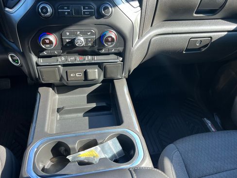 Used 2021 Chevrolet Silverado 1500 LT Trail Boss image 33