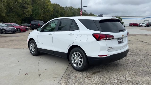 Used 2024 Chevrolet Equinox LS w/ LS Convenience Package FWD image 8
