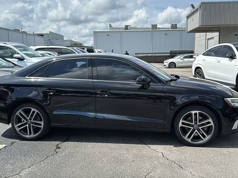 Used 2018 Audi A3 2.0T Premium w/ Convenience Package FWD image 2