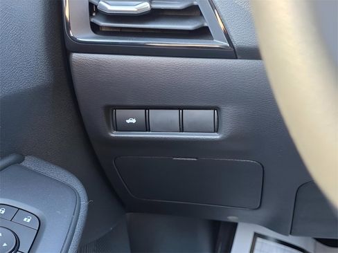 New 2026 Nissan Sentra SV image 19