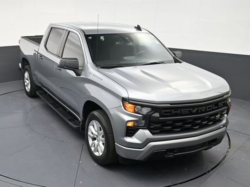 Used 2024 Chevrolet Silverado 1500 Custom RWD image 18