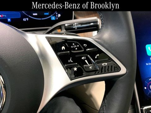 Certified 2025 Mercedes-Benz C 300 4MATIC Sedan image 24