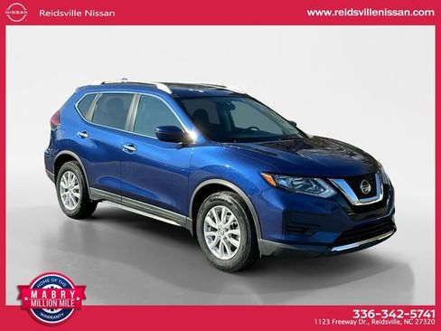 Used 2018 Nissan Rogue SV image 8