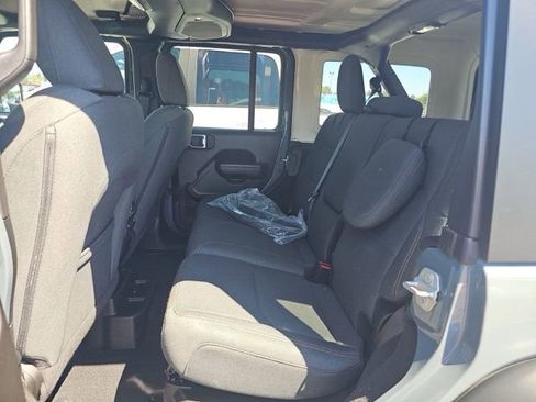 Used 2025 Jeep Wrangler Unlimited Sport S 4xe AWD/4WD image 15