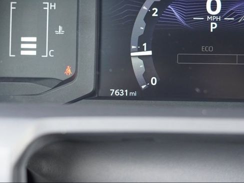 Certified 2024 Toyota Tacoma SR image 16