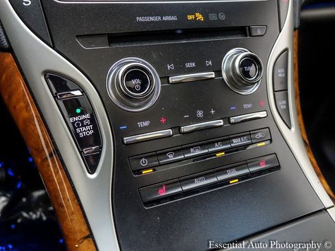 Used 2019 Lincoln Nautilus Select image 22