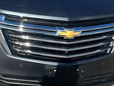 Used 2022 Chevrolet Equinox Premier AWD/4WD image 30